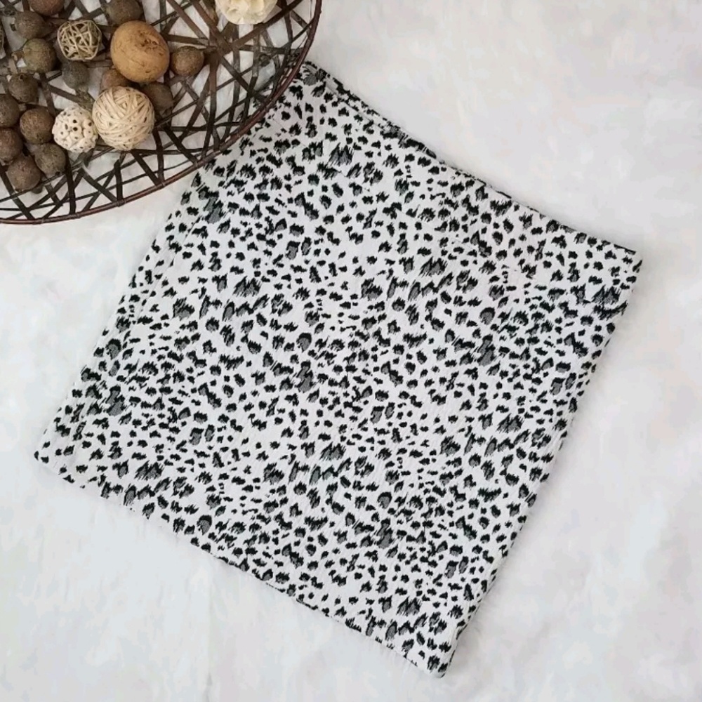 Ann Taylor Loft black white animal print skirt